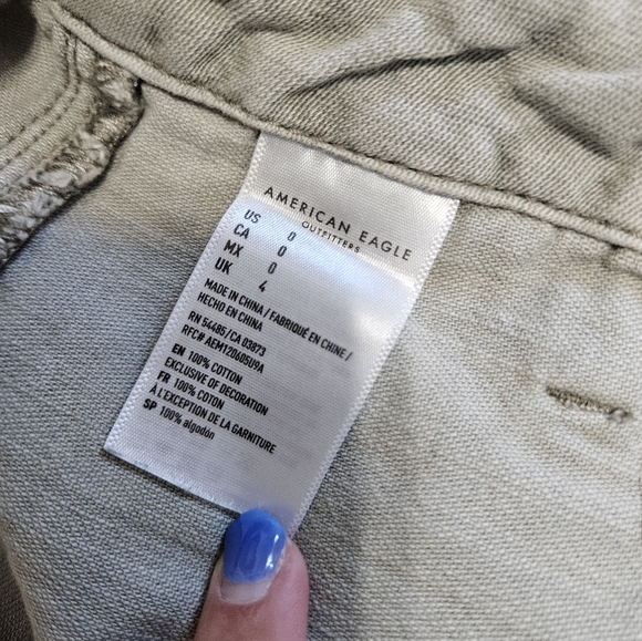 Shorts - Picture 6 of 6